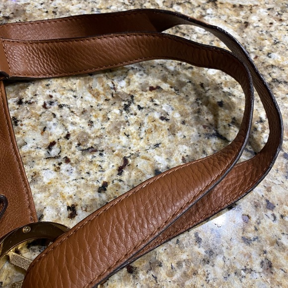 Michael Kors Tan/Caramel Leather Shoulder Bag and Wallet **WILL NOT SEPARATE** - Picture 15 of 15